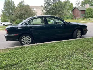2003 Jaguar X-Type 2.5