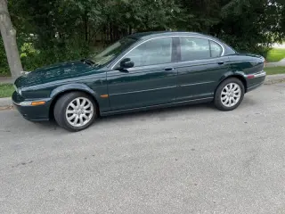 2003 Jaguar X-Type 2.5