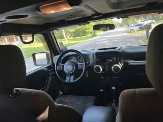 2012 Jeep Wrangler Unlimited Sahara