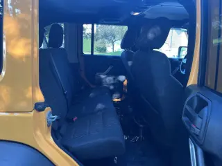 2012 Jeep Wrangler Unlimited Sahara