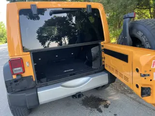 2012 Jeep Wrangler Unlimited Sahara