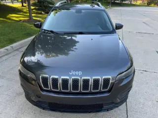 2019 Jeep Cherokee Latitude Plus