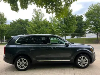 2022 Kia Telluride LX