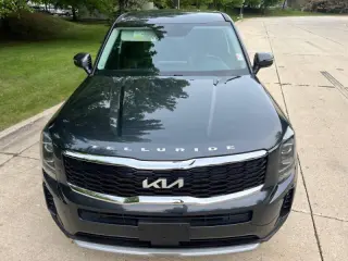 2022 Kia Telluride LX