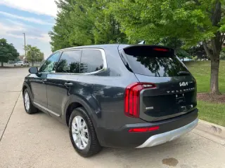 2022 Kia Telluride LX