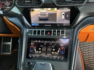 2022 Lamborghini Urus