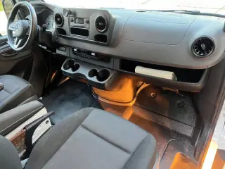 2022 Mercedes-Benz Sprinter 2500