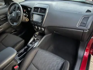 2020 Mitsubishi Outlander Sport ES