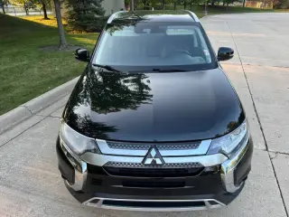 2020 Mitsubishi Outlander SEL