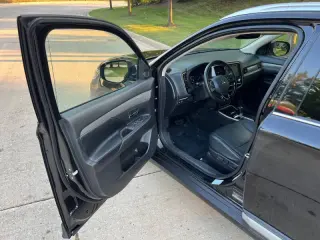 2020 Mitsubishi Outlander SEL