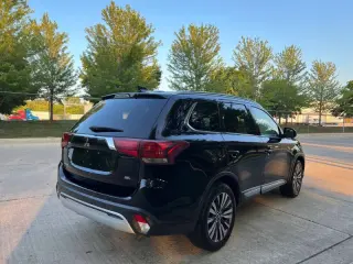 2020 Mitsubishi Outlander SEL