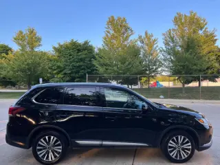 2020 Mitsubishi Outlander SEL
