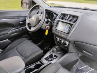 2022 Mitsubishi Outlander Sport LE