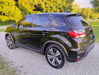 2022 Mitsubishi Outlander Sport LE