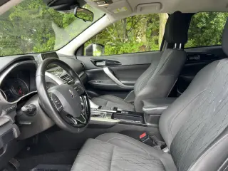 2020 Mitsubishi Eclipse Cross SE