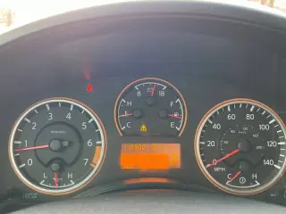 2014 Nissan Titan SV