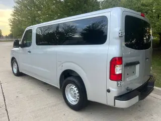 2019 Nissan NV 3500 HD S
