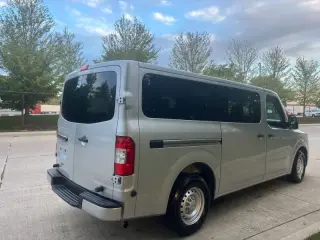 2019 Nissan NV 3500 HD S