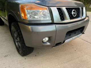 2013 Nissan Titan SL
