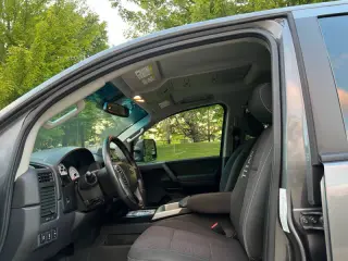2013 Nissan Titan SL