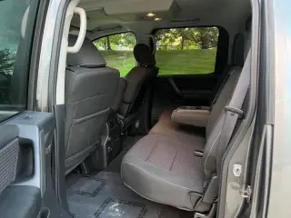 2013 Nissan Titan SL