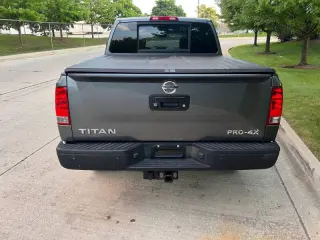 2013 Nissan Titan SL