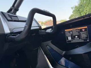 2023 Polaris RZR Pro R