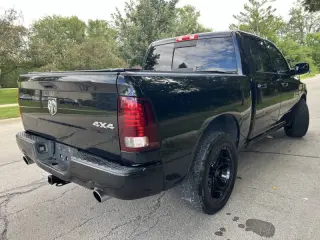 2016 RAM 1500 Sport