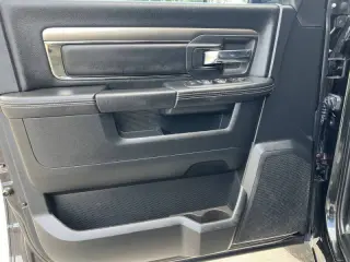 2016 RAM 1500 Sport