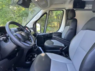 2025 RAM ProMaster Tradesman 2500