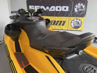 2018 Sea-Doo SEADOO/BRP RXP-X 300