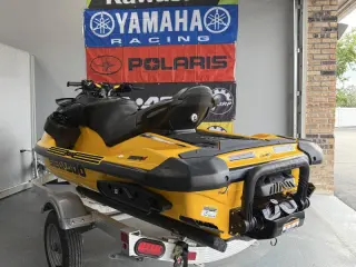 2018 Sea-Doo SEADOO/BRP RXP-X 300