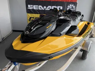 2018 Sea-Doo SEADOO/BRP RXP-X 300