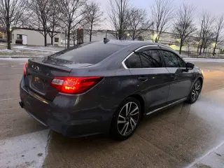 2017 Subaru Legacy 2.5i Sport