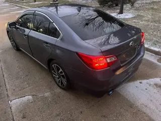 2017 Subaru Legacy 2.5i Sport