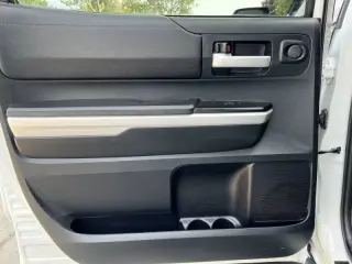 2015 Toyota Tundra SR5