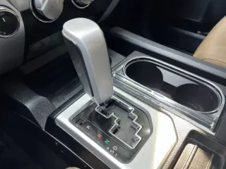 2015 Toyota Tundra SR5