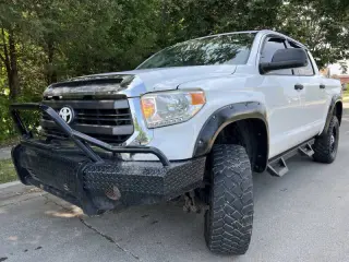 2015 Toyota Tundra SR5