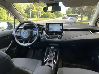2022 Toyota Corolla Hybrid LE