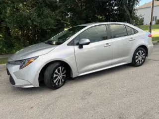 2022 Toyota Corolla Hybrid LE