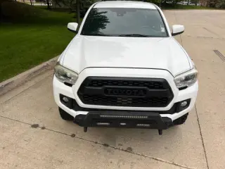 2018 Toyota Tacoma TRD Off-Road