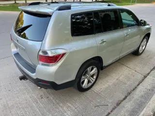 2011 Toyota Highlander Limited