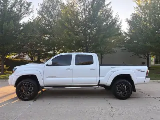 2011 Toyota Tacoma V6