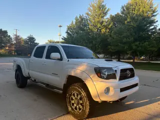 2011 Toyota Tacoma V6