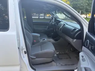 2011 Toyota Tacoma V6