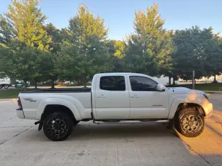 2011 Toyota Tacoma V6