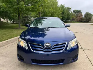 2010 Toyota Camry LE