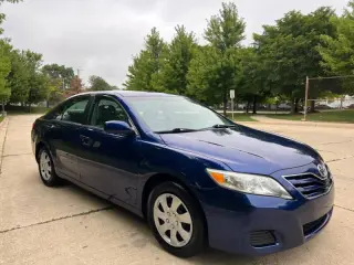 2010 Toyota Camry LE