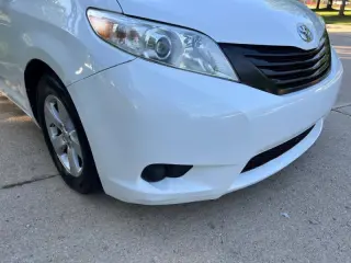 2015 Toyota Sienna L 7-Passenger