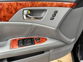2006 Toyota Avalon Limited